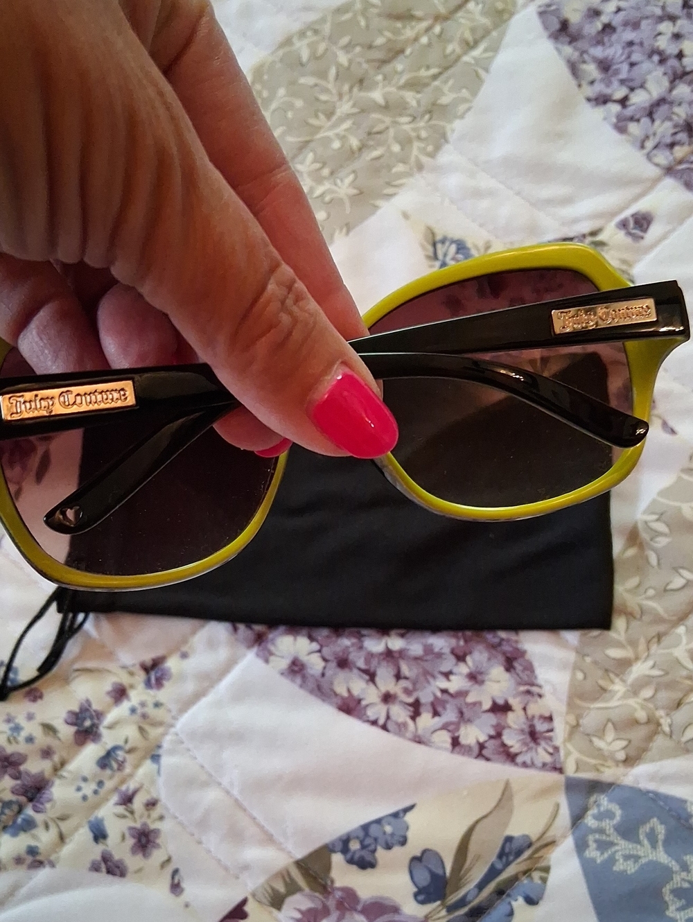 Juicy Couture Sunglasses. - Picture 4 of 7